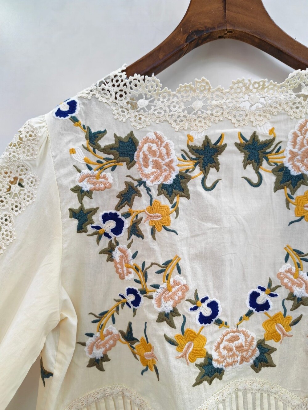 Sea Adonna L/S Top - Picture 12 of 14